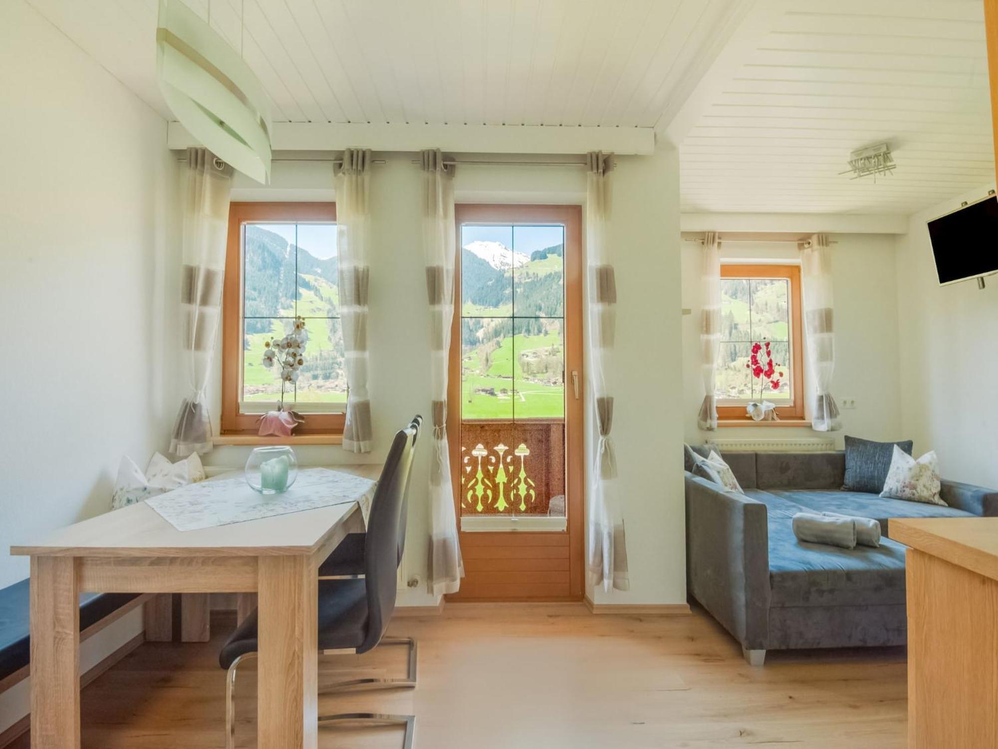 Apartment With Panoramic View Ramsau im Zillertal Eksteriør billede