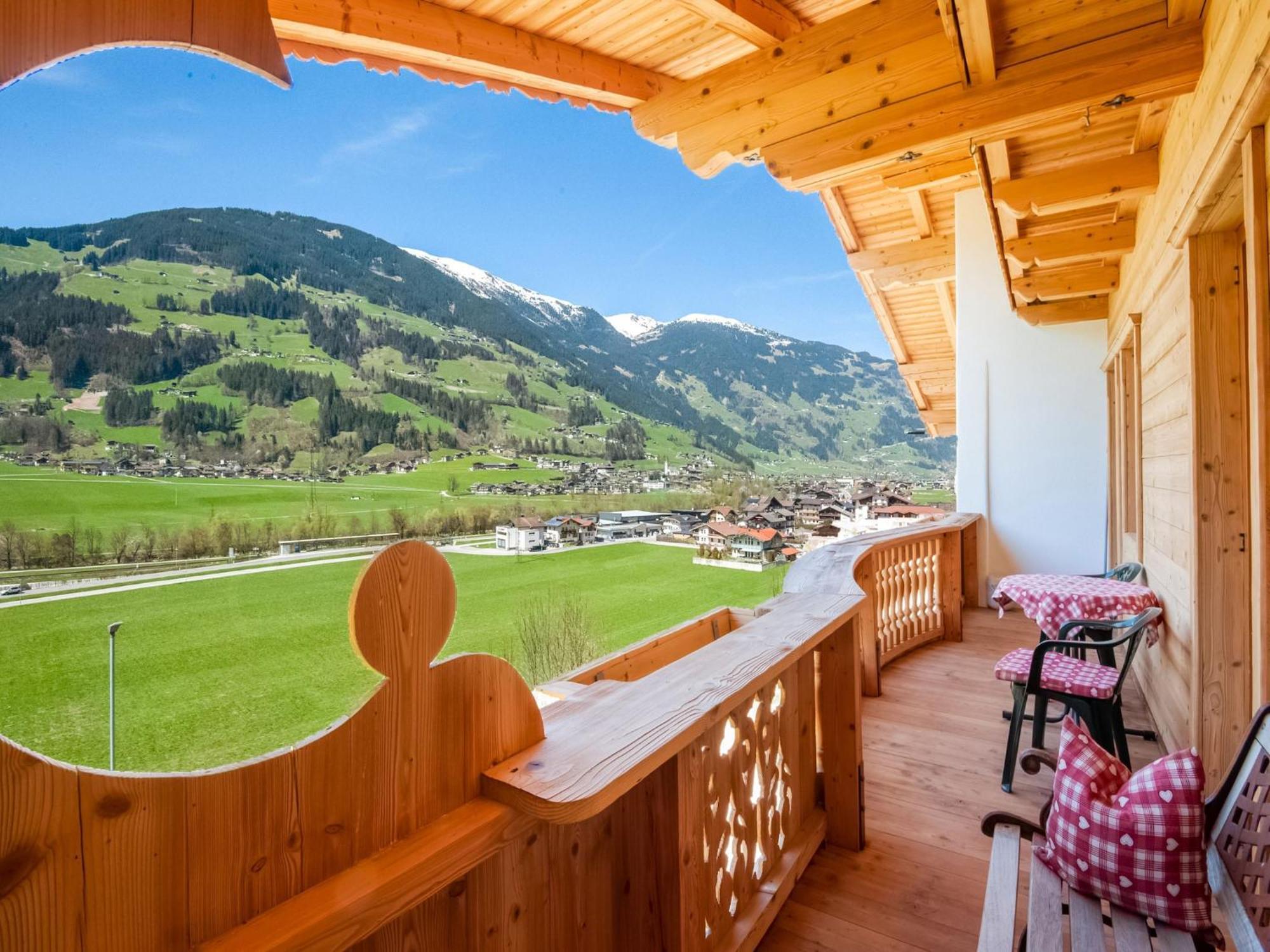 Apartment With Panoramic View Ramsau im Zillertal Eksteriør billede